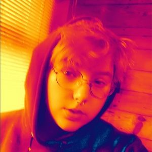 Meet your Posher, Thackery